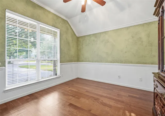 Photo 4 of Single family home for sale at 2344 Autumn Mist Ln, League City, TX 77573 | MLS# 60216676 | Listing updated on 2026-09-19