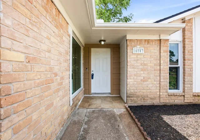 Photo 4 of Single family home for sale at 16507 Cairngorm Dr, Houston, TX 77084 | MLS# 3652105 | Listing updated on 2026-10-12