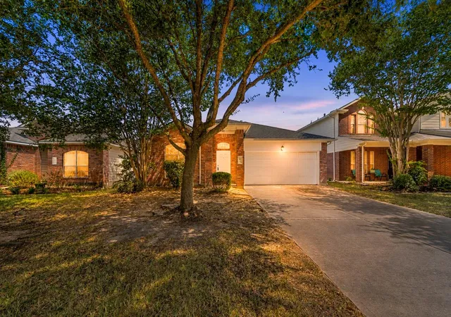 Photo 1 of Single family home for sale at 6534 Bella Noche Dr, Spring, TX 77379 | MLS# 37898113 | Listing updated on 2026-09-18