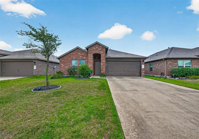 Photo 3 of Single family home for sale at 3023 Darlington Ct, Katy, TX 77494 | MLS# 38073252 | Listing updated on 2026-08-17