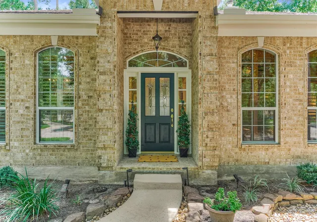 Photo 2 of Sale Pending at 147 Little Ml Pl, Spring, TX 77382 | MLS# 56507155 | Listing updated on 2026-08-17