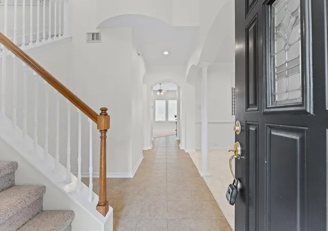 Photo 2 of Sale Pending at 2411 Clippers Sq, Houston, TX 77058 | MLS# 15600553 | Listing updated on 2026-09-14