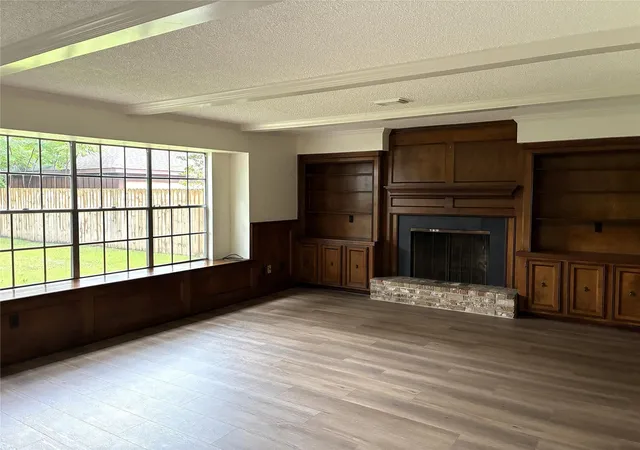 Photo 4 of Single family home for sale at 2603 W Pebble Beach Dr, Missouri City, TX 77459 | MLS# 77704383 | Listing updated on 2026-09-18