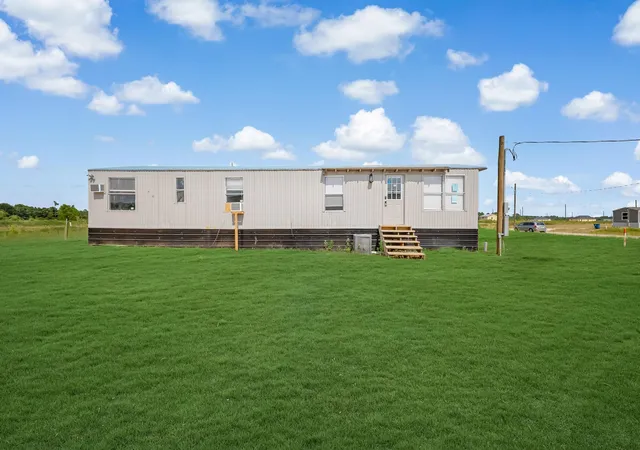 2nd image of 349 Road 591524, Cleveland, TX 77327 | MLS# 25345501