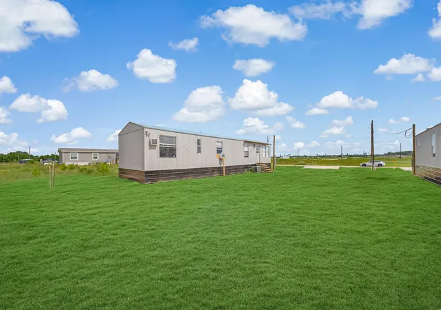 3rd image of 349 Road 591524, Cleveland, TX 77327 | MLS# 25345501