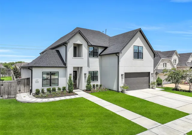 2nd image of 1919 Silver Point Ct, Friendswood, TX 77546 | MLS# 27148066