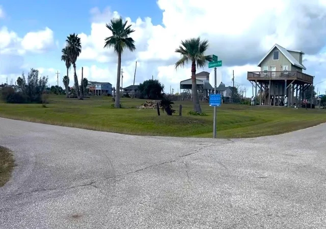 5th image of Tbd Keystone And 20Th Street, Port Bolivar, TX 77650 | MLS# 15991433
