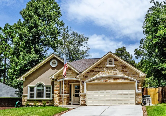 1st image of 1856 Rollingwood Dr, Huntsville, TX 77340 | MLS# 39502126