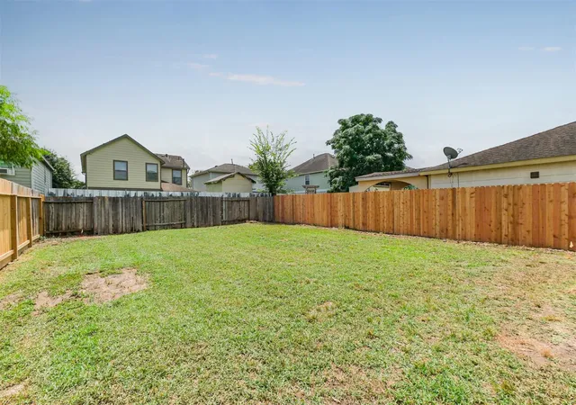 Photo 4 of Single family home for sale at 12018 Madison Oak St, Houston, TX 77038 | MLS# 21483549 | Listing updated on 2026-08-14