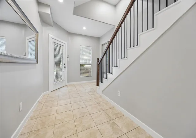 4th image of 3717 Stanford St #C, Houston, TX 77006 | MLS# 3462116
