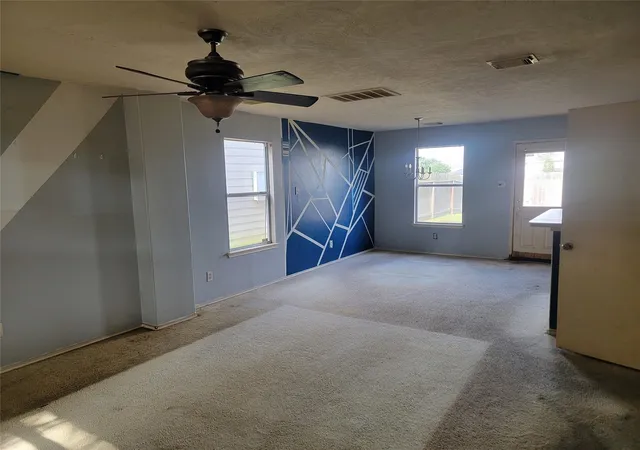 Photo 4 of Single family home for sale at 17335 Wigeon Way Dr, Humble, TX 77396 | MLS# 28961114 | Listing updated on 2026-08-17