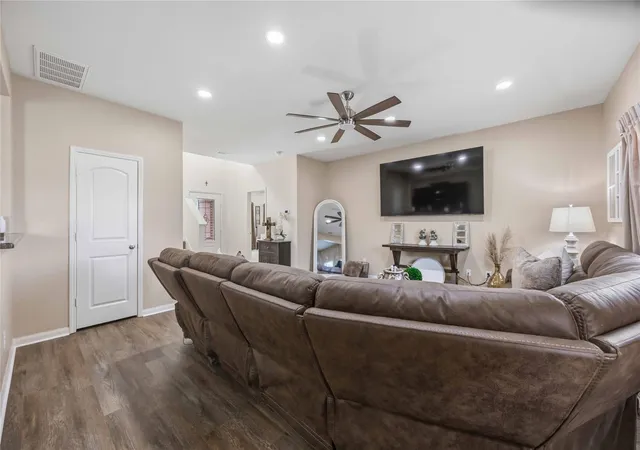 Photo 4 of Single family home for sale at 20823 Bastion Settle Dr, Hockley, TX 77447 | MLS# 87140035 | Listing updated on 2026-10-13