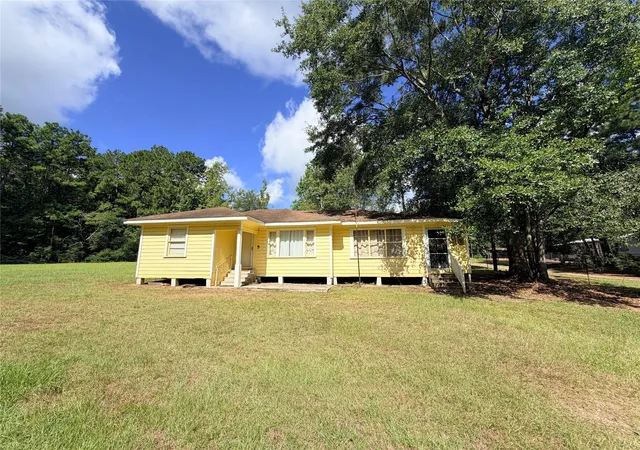 1st image of 302 County Road 4473, Warren, TX 77664 | MLS# 10924239