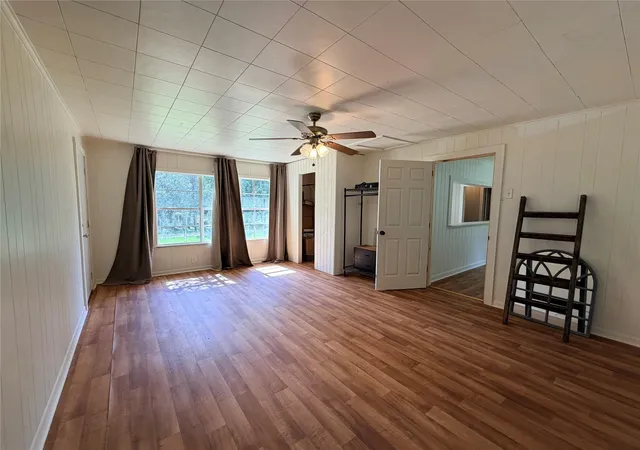 Photo 4 of Single family home for sale at 302 County Rd 4473, Warren, TX 77664 | MLS# 10924239 | Listing updated on 2026-10-07