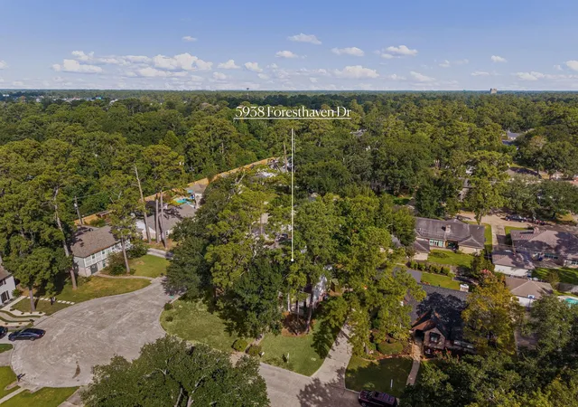 Photo 2 of Single family home for sale at 5938 Foresthaven Dr, Houston, TX 77066 | MLS# 88538796 | Listing updated on 2026-08-29