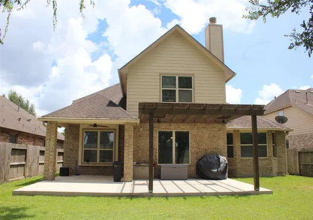 Photo 2 of Single family home for sale at 13 Assisi Way Ln, Missouri City, TX 77459 | MLS# 45748166 | Listing updated on 2026-10-09