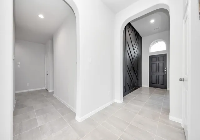 Photo 3 of Sale Pending at 132 Indian Wells Dr, Manvel, TX 77578 | MLS# 30624189 | Listing updated on 2026-09-25