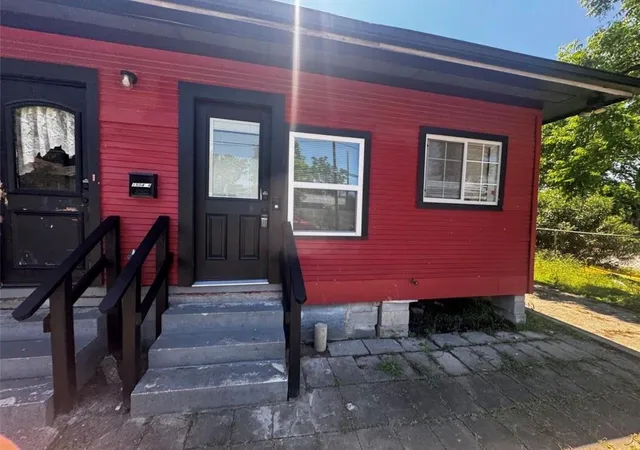 4th image of 1504 Luzon St, Houston, TX 77009 | MLS# 86512812