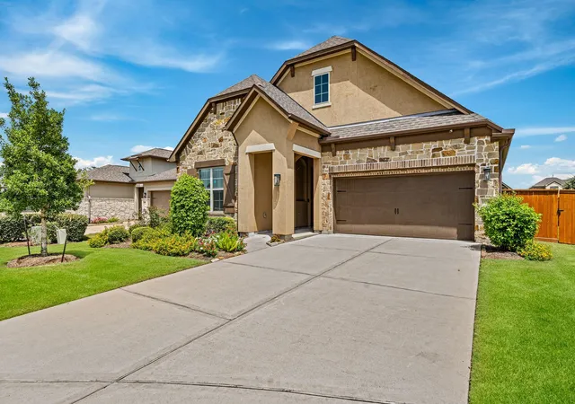Photo 3 of Single family home for sale at 11906 Peonia Ln, Richmond, TX 77406 | MLS# 73486803 | Listing updated on 2026-08-17