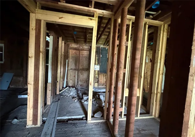 9th image of 3902 Alberta St, Houston, TX 77021 | MLS# 81787119