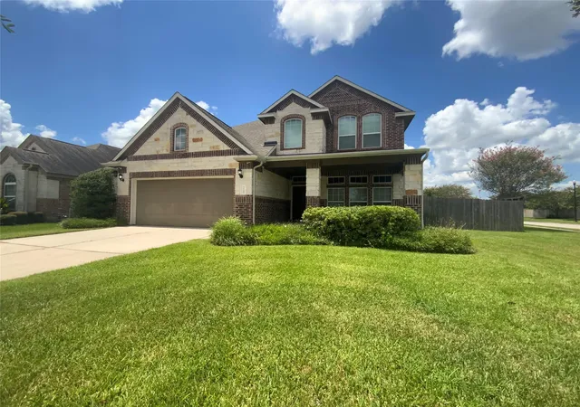 Photo 2 of Sale Pending at 21602 Royal Melbourne Ct, Porter, TX 77365 | MLS# 22980184 | Listing updated on 2026-08-16