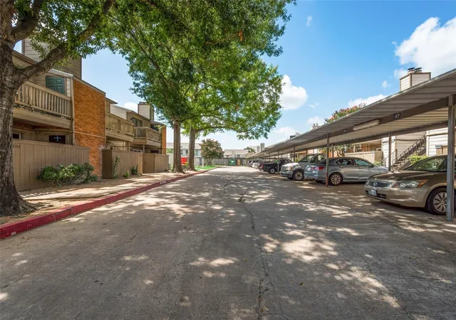 28th image of 6001 Reims Rd #908, Houston, TX 77036 | MLS# 19411686