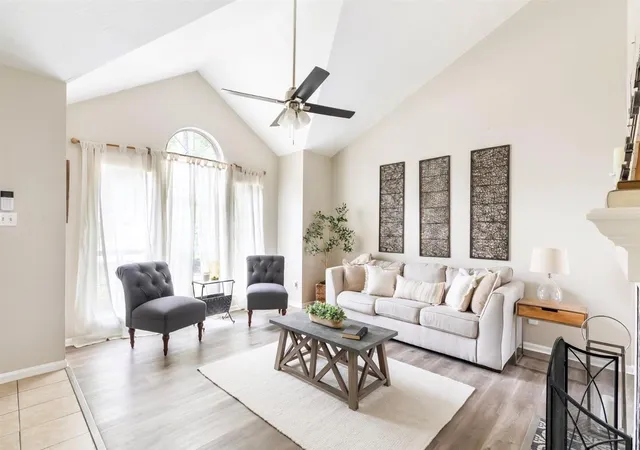 Photo 3 of Single family home for sale at 4922 Dobbin Springs Ln, Kingwood, TX 77345 | MLS# 84481971 | Listing updated on 2026-08-31