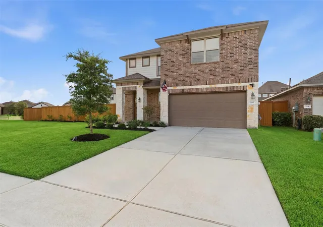 2nd image of 2130 Shellbark Wy, La Marque, TX 77568 | MLS# 17841067