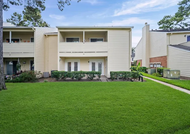 Photo 3 of Condo for sale at 14555 Wunderlich Dr #3201, Houston, TX 77069 | MLS# 55780321 | Listing updated on 2026-08-09