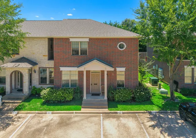 1st image of 117 Forest Dr, College Station, TX 77840 | MLS# 2390242