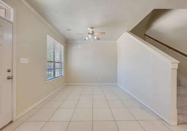 image of 117 Forest Dr, College Station, TX 77840 | MLS# 2390242