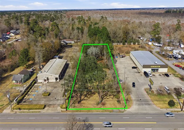 12th image of 2740 E Lucas Dr, Beaumont, TX 77703 | MLS# 26432136