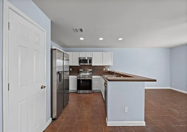 3rd image of 3614 Dawson Ln, Houston, TX 77051