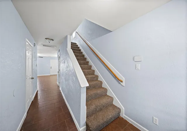 4th image of 3614 Dawson Ln, Houston, TX 77051