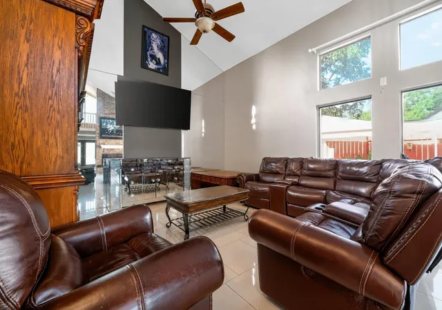 Photo 4 of Single family home for sale at 16526 De Lozier St, Jersey Village, TX 77040 | MLS# 43371538 | Listing updated on 2026-08-22