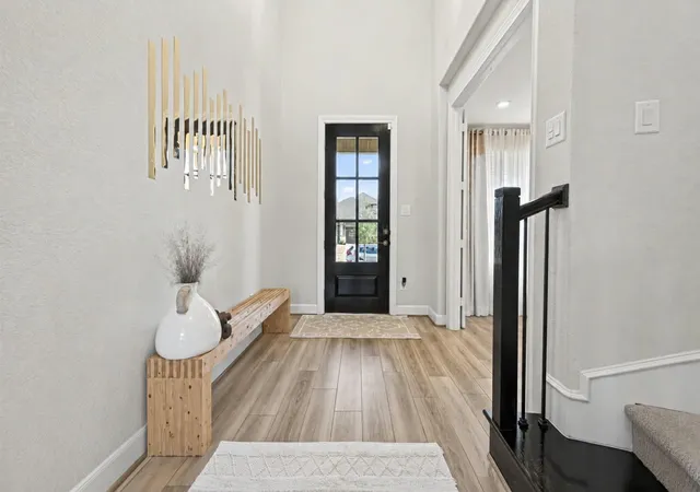 Photo 3 of Single family home for sale at 1947 Cyn Live Oak St, Conroe, TX 77304 | MLS# 75666310 | Listing updated on 2026-09-19