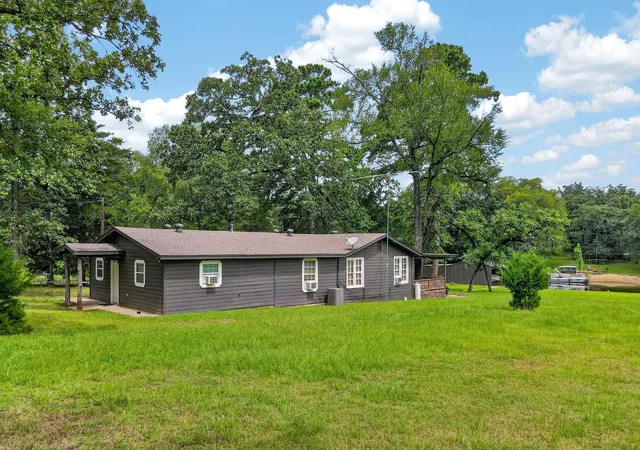 image of 10329 Clyde Acord Rd, Franklin, TX 77856 | MLS# 39346150