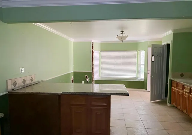 Photo 2 of Single family home for sale at 41 Parker Rd, Houston, TX 77076 | MLS# 82719435 | Listing updated on 2026-09-01
