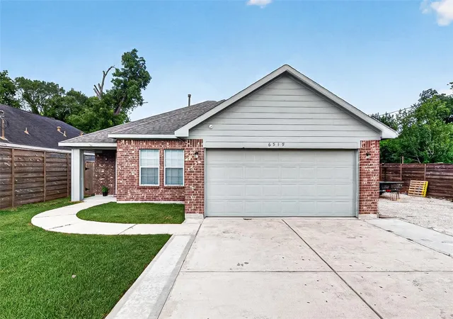 Photo 1 of Single family home for sale at 6519 Haight St, Houston, TX 77028 | MLS# 70365118 | Listing updated on 2026-08-29