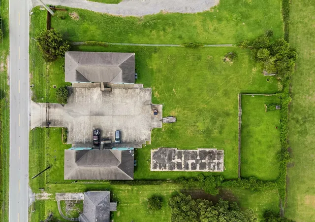 31st image of 2013 Ellis School Rd, Baytown, TX 77521 | MLS# 55918052