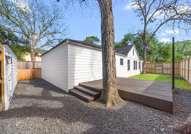 22nd image of 2538 Southgate Blvd, Houston, TX 77030 | MLS# 45748288