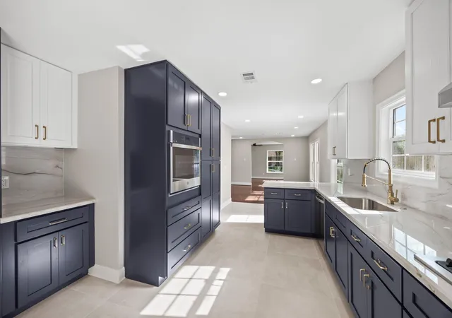 4th image of 2538 Southgate Blvd, Houston, TX 77030 | MLS# 45748288