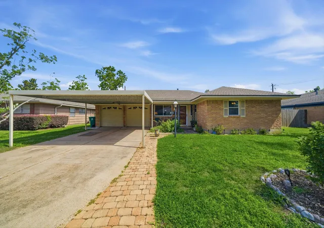 1st image of 5506 Cheshire Ln, Houston, TX 77092 | MLS# 38890974