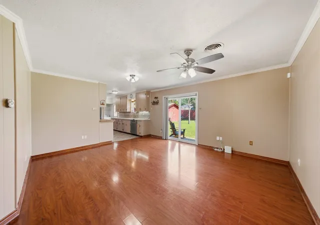5th image of 5506 Cheshire Ln, Houston, TX 77092 | MLS# 38890974