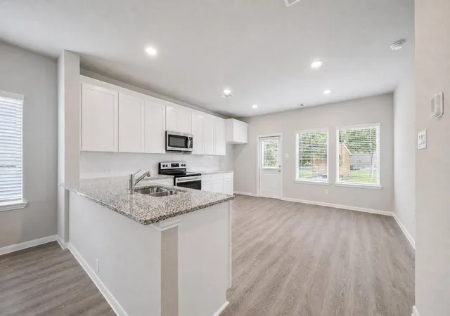 5th image of 2026 Kansas St, La Marque, TX 77568 | MLS# 46339651