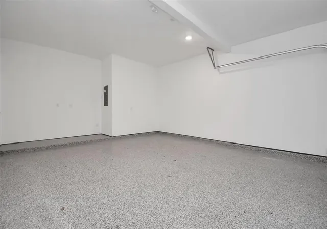 13th image of 5718 Beall St #A/C/D, Houston, TX 77091 | MLS# 98079301
