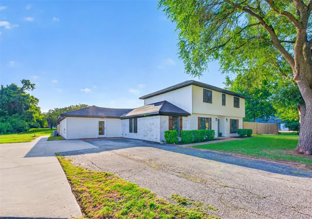 3rd image of 3811 Empress Ln, Richmond, TX 77406 | MLS# 24142808