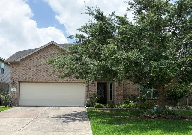 Photo 1 of Single family home for sale at 13222 Alcott Forest Ln, Rosharon, TX 77583 | MLS# 15616570 | Listing updated on 2026-08-30