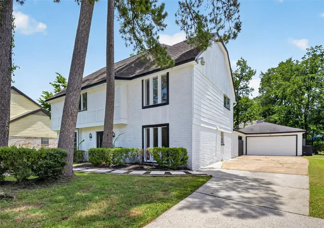 Photo 1 of Sale Pending at 1123 Suwanee Ln, Houston, TX 77090 | MLS# 91720721 | Listing updated on 2026-09-21