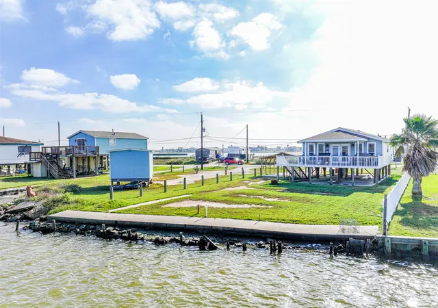 22nd image of 4622 Bayou Ln, Hitchcock, TX 77563 | MLS# 94399168